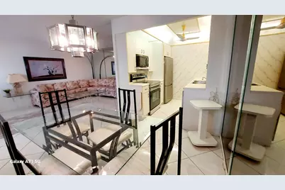 4079 Cornwall D #4079, Boca Raton, FL 33434 - Photo 5