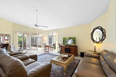 1020 Lytham Court, West Palm Beach, FL 33411 - Photo 9