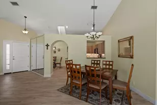 1020 Lytham Ct, West Palm Beach, FL 33411 - Photo 5