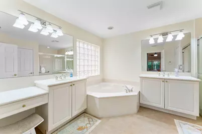 9804 Tallyrand Drive, Lake Worth, FL 33467 - Photo 19