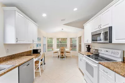 9804 Tallyrand Drive, Lake Worth, FL 33467 - Photo 11
