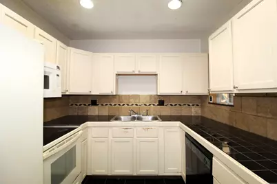 100 SE Celestia Court, Port Saint Lucie, FL 34983 - Photo 7