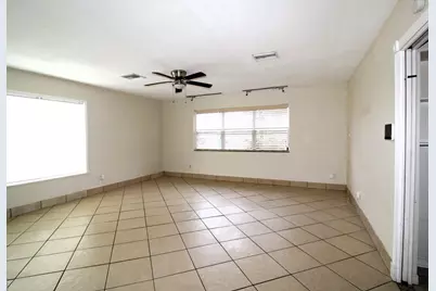 100 SE Celestia Court, Port Saint Lucie, FL 34983 - Photo 3