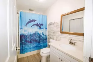 100 SE Celestia Ct, Port Saint Lucie, FL 34983 - Photo 17