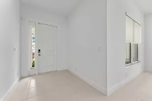 12573 Nautilus Cir, West Palm Beach, FL 33412 - Photo 9