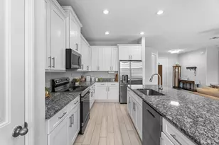 1568 SW Abacus Ave, Port Saint Lucie, FL 34953 - Photo 5