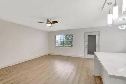 725 Burgundy P, Delray Beach, FL 33484 - Photo 7