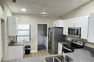 18560 Sunburst Ln, Boca Raton, FL 33496 - Photo 7