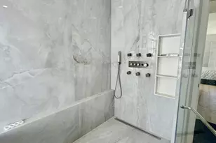 7686 La Corniche Cir, Boca Raton, FL 33433 - Photo 17