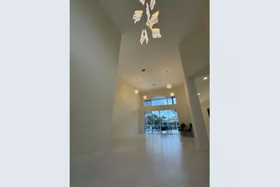 7686 La Corniche Circle, Boca Raton, FL 33433 - Photo 9