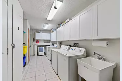 2016 Joy Rene Lane #2, North Palm Beach, FL 33408 - Photo 11