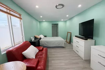 1381 W 1st Street, Riviera Beach, FL 33404 - Photo 11