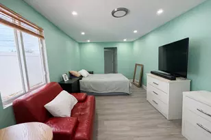 1381 W 1st St, West Palm Beach, FL 33404 - Photo 11