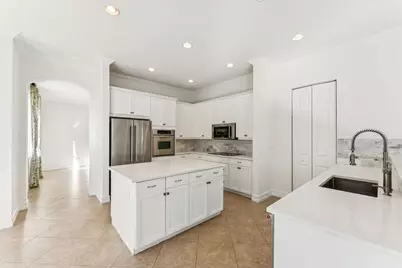 8697 Cobblestone Point Circle, Boynton Beach, FL 33472 - Photo 15