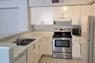 7832 Sonoma Springs Cir, Lake Worth, FL 33463 - Photo 5