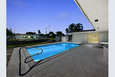 1940 NW 32 Nd Street, Oakland Park, FL 33309 - Photo 27