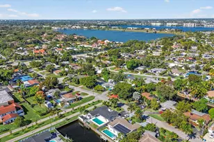 1940 NW 32 Nd St, Fort Lauderdale, FL 33309 - Photo 33