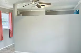 530 SW Prima Vista Blvd, Port Saint Lucie, FL 34983 - Photo 3