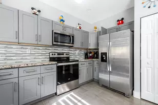 3515 Shoma Dr, Royal Palm Beach, FL 33414 - Photo 15