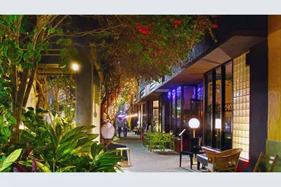 409W 50th Street, Palm Beach, FL 33480 - Photo 11