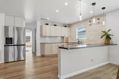 5501 Palm Drive, Fort Pierce, FL 34982 - Photo 9