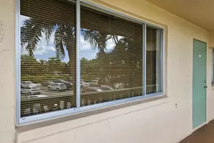 300 Village Green Cir S, Palm Springs, FL 33461 - Photo 21
