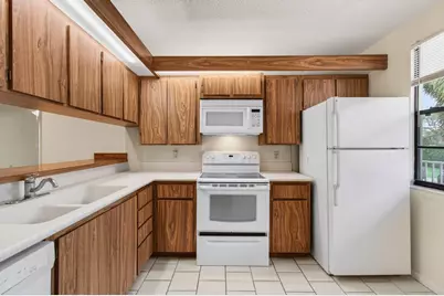 6049 Balboa Circle #205, Boca Raton, FL 33433 - Photo 7