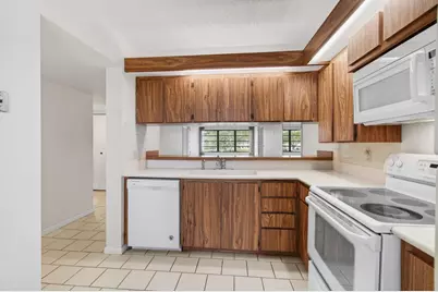 6049 Balboa Circle #205, Boca Raton, FL 33433 - Photo 9