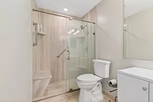 11765 Castellon Ct, Boynton Beach, FL 33437 - Photo 39