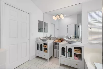 11765 Castellon Court, Boynton Beach, FL 33437 - Photo 27