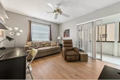 302 Capri G, Delray Beach, FL 33484 - Photo 17