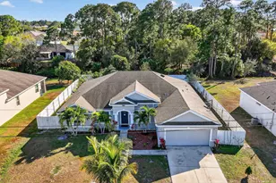 1780 SW Buttercup Ave, Port Saint Lucie, FL 34953 - Photo 5