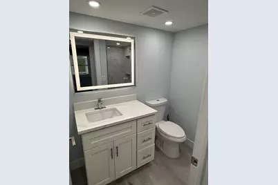 216 Normandy #E, Delray Beach, FL 33484 - Photo 29