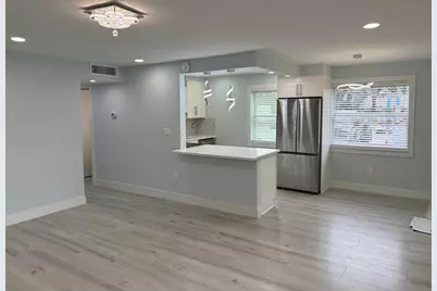 216 Normandy #E, Delray Beach, FL 33484 - Photo 7