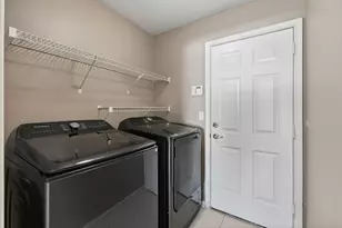 933 SW General Patton Terrace, Port Saint Lucie, FL 34953 - Photo 17