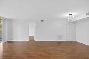 5260 NW 2nd Ave, Boca Raton, FL 33487 - Photo 7