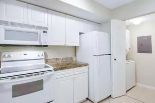 284 Village Blvd, Tequesta, FL 33469 - Photo 11