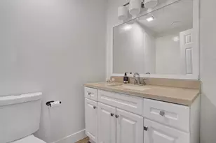 1075 W 30th St, Riviera Beach, FL 33404 - Photo 25