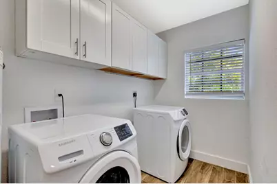 1075 W 30th Street, Riviera Beach, FL 33404 - Photo 13