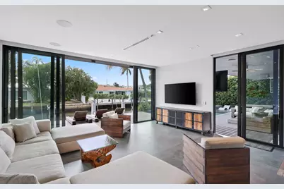 830 NE 71st Street, Boca Raton, FL 33487 - Photo 13