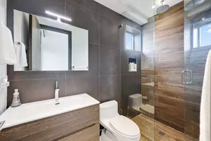 830 NE 71st St, Boca Raton, FL 33487 - Photo 41