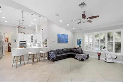 10812 Castle Oak Drive, Boynton Beach, FL 33473 - Photo 13