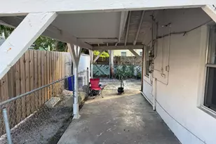 416 58th St, West Palm Beach, FL 33407 - Photo 17