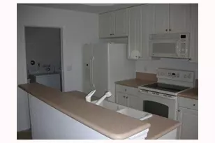 2928 Hidden Hills Rd, West Palm Beach, FL 33411 - Photo 11