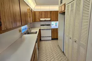 13669 Date Palm Ct, Delray Beach, FL 33484 - Photo 3