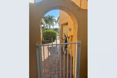 3272 Bollard Road, West Palm Beach, FL 33411 - Photo 3