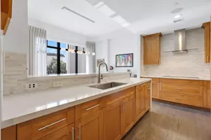 200 E Palmetto Park Rd, Boca Raton, FL 33432 - Photo 7