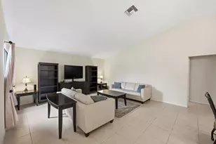 3135 NW 13th St, Delray Beach, FL 33445 - Photo 9