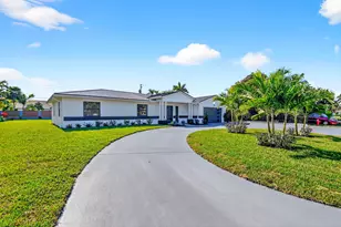 1410 Beta Ct N, West Palm Beach, FL 33406 - Photo 3