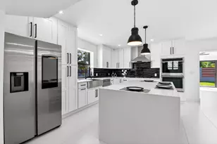 1410 Beta Ct N, West Palm Beach, FL 33406 - Photo 17